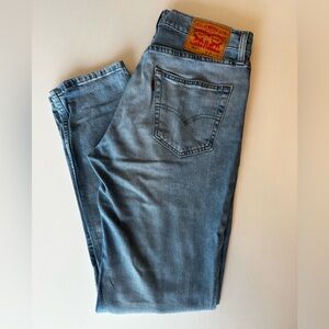 Levi’s Slim Fit Light Wash 511 Jeans